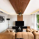 The Paragon Of The Nile 2 Bdr Apt Maadi