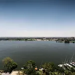 The Paragon Of The Nile 2 Bdr Apt Maadi
