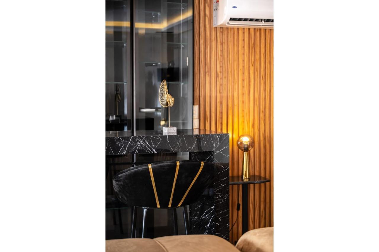 The Paragon Of The Nile 2 Bdr Maadi Apartment