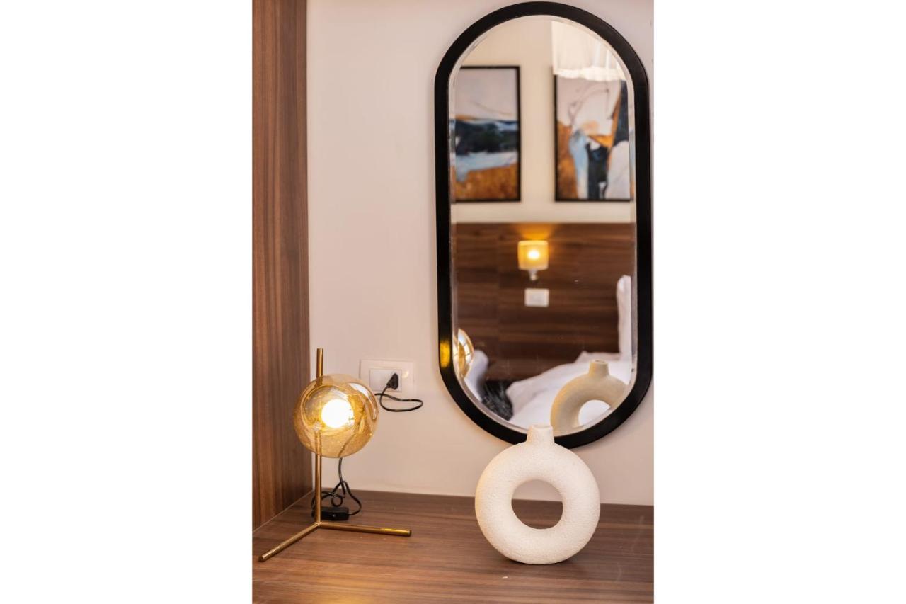 The Paragon Of The Nile 2 Bdr Maadi Apartment